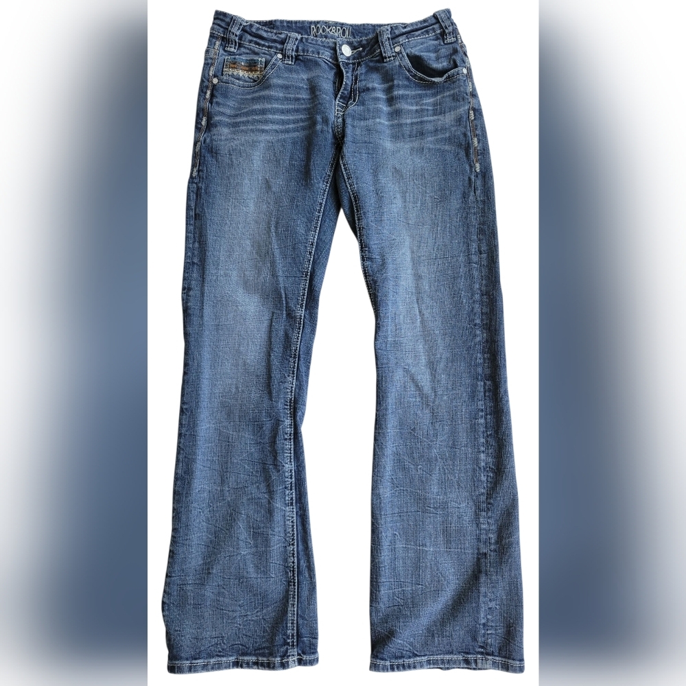 Rock & Roll Cowgirl Bootcut Jeans Embroidered Pockets Size 31 x 34